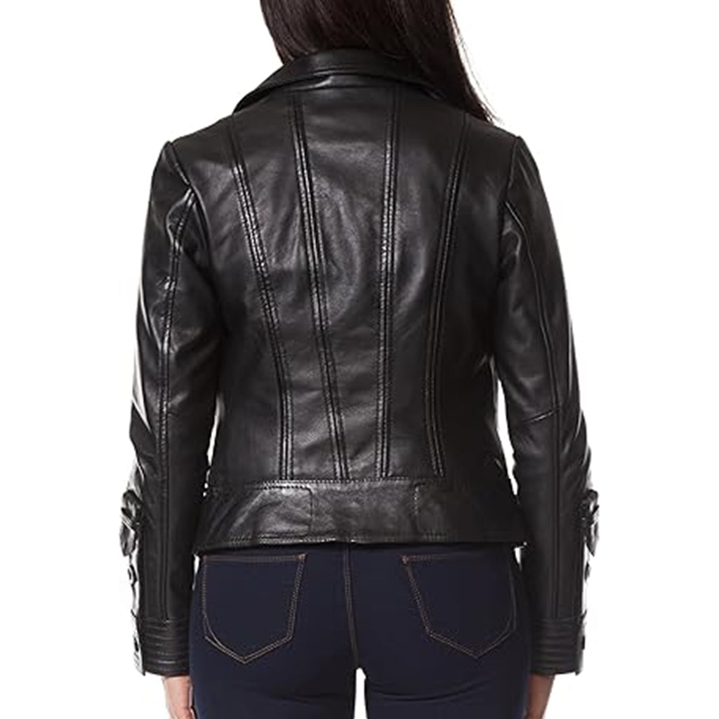 NYC-Show-Alessandra-Ambrosio-Black-Leather